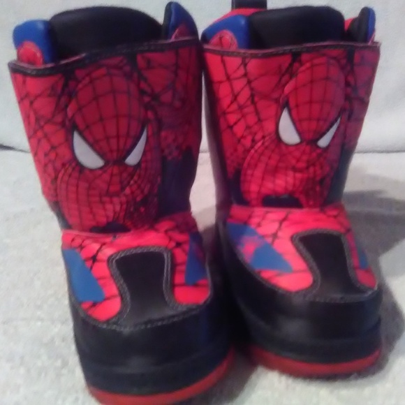 spiderman snow boots